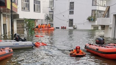 118套水面救生機器人馳援鄭州：精準航行去施救，可同時拖拽3個成年人
